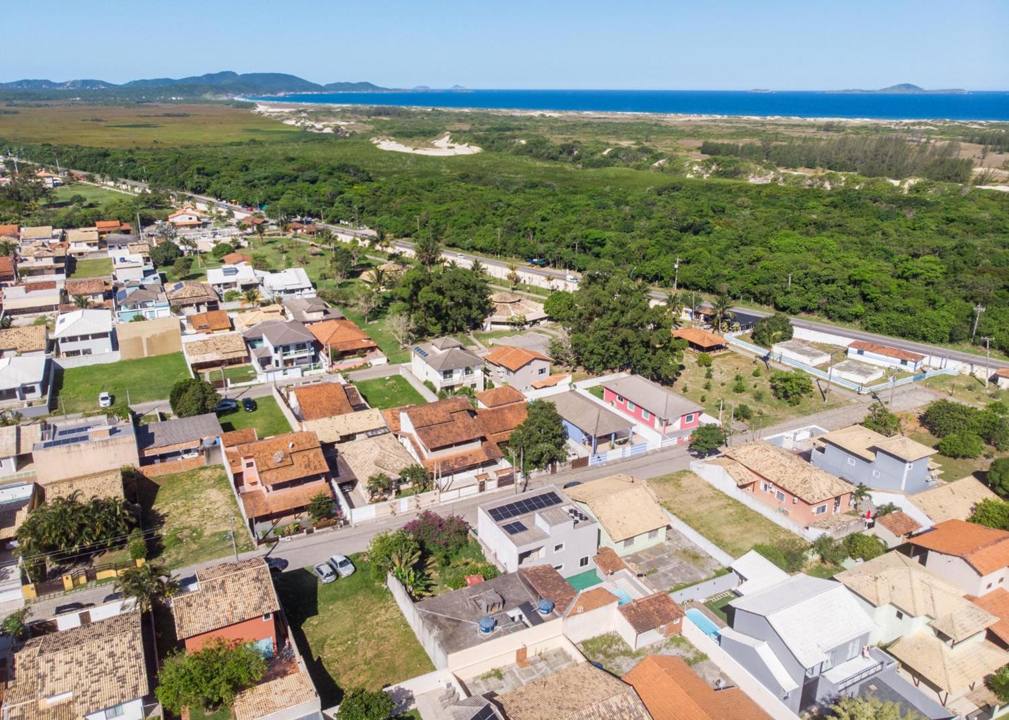 Refugio Tropical Casa De Praia Com Piscina Aquecida E 4 Suites E Garagem 3 Carros, 800 Mtrs Da Praia Internet 700 Mbps, Condominio Privado Com Pista De Skate , Quadra De Futevolei , Campos E Quadras De Futebol! Cabo Frio Kültér fotó